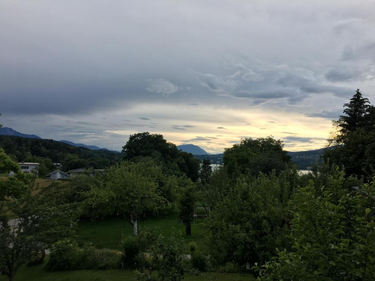 Pension Waldesruh Velden am Woerthersee Luaran gambar