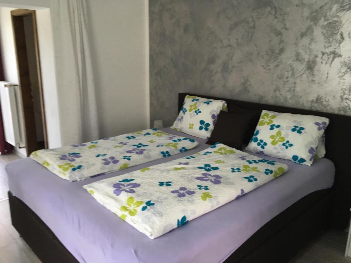 Pension Waldesruh Velden am Woerthersee Luaran gambar