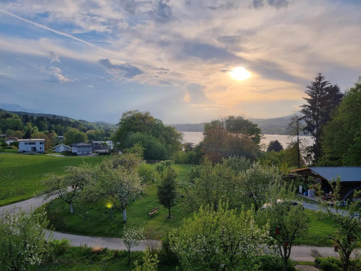 Pension Waldesruh Velden am Woerthersee Luaran gambar