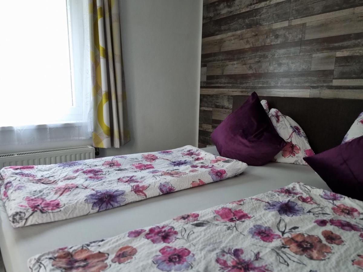 Pension Waldesruh Velden am Woerthersee Luaran gambar