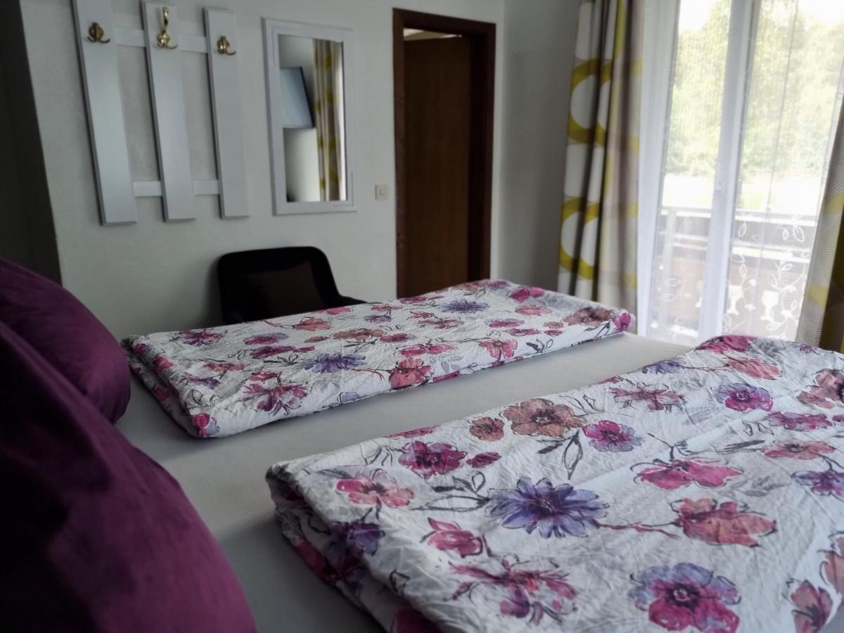 Pension Waldesruh Velden am Woerthersee Luaran gambar