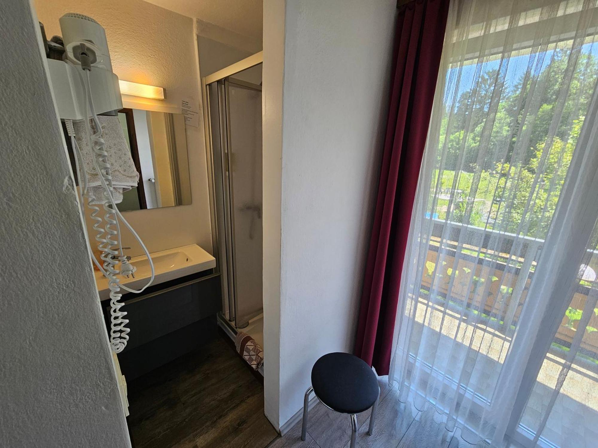 Pension Waldesruh Velden am Woerthersee Luaran gambar